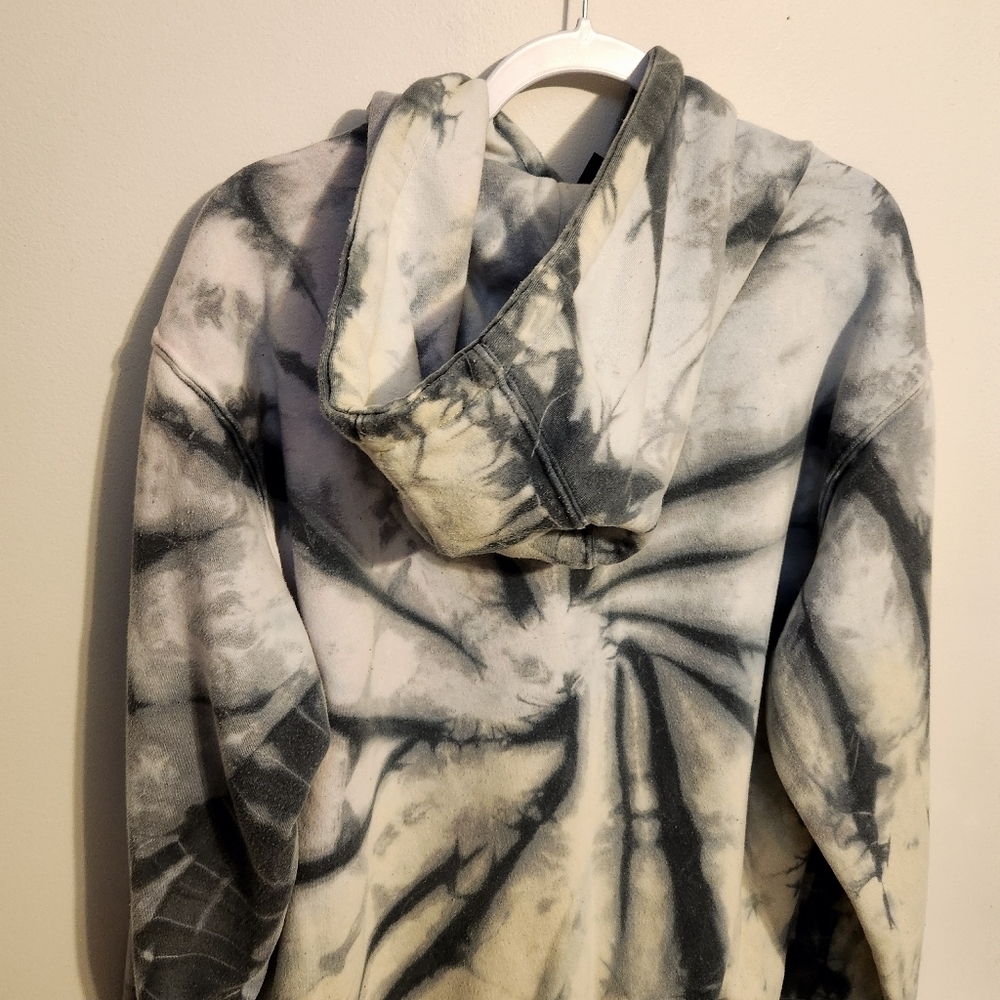 CSG | Women's Tie-Dye Hoodie Sweatshirt Black, Gray and White (Size Large) - Picture 13 of 16